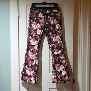 Volcom snowboarding pants